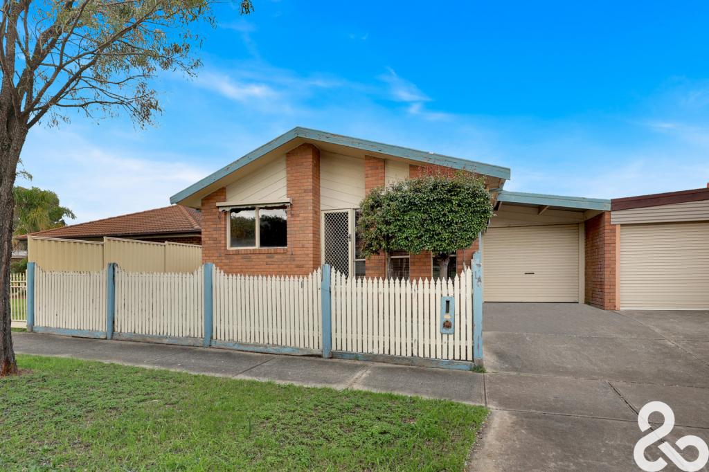 1a Pickworth Dr, Mill Park, VIC 3082