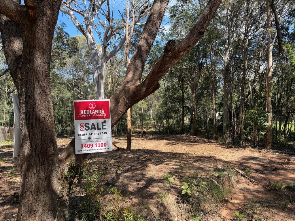 44 Burke Ave, Russell Island, QLD 4184