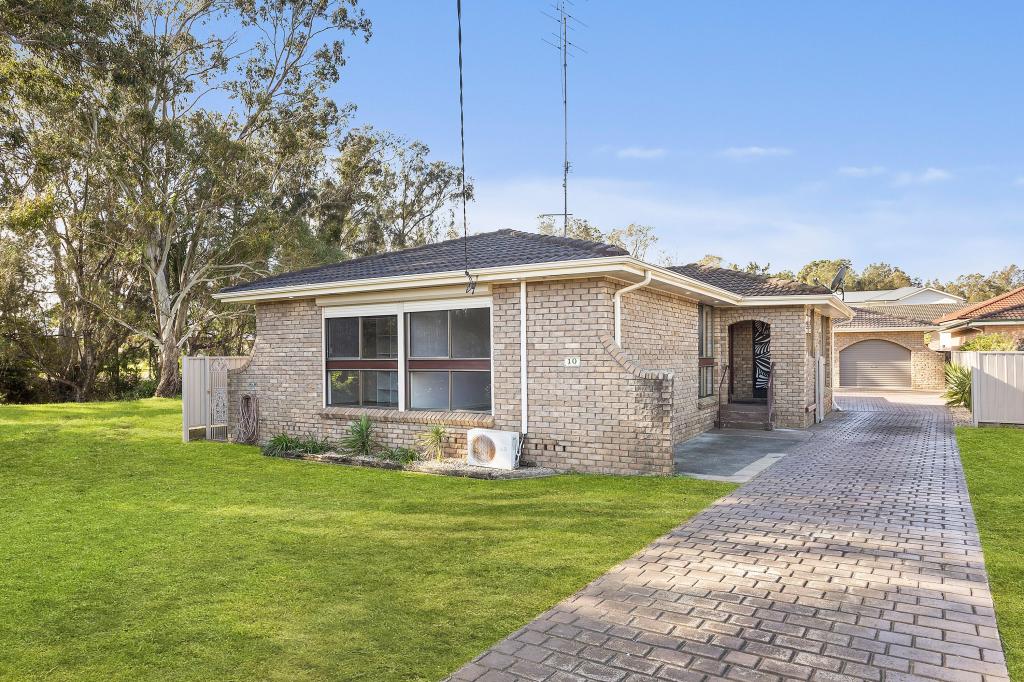 10 MOORE ST, OAK FLATS, NSW 2529