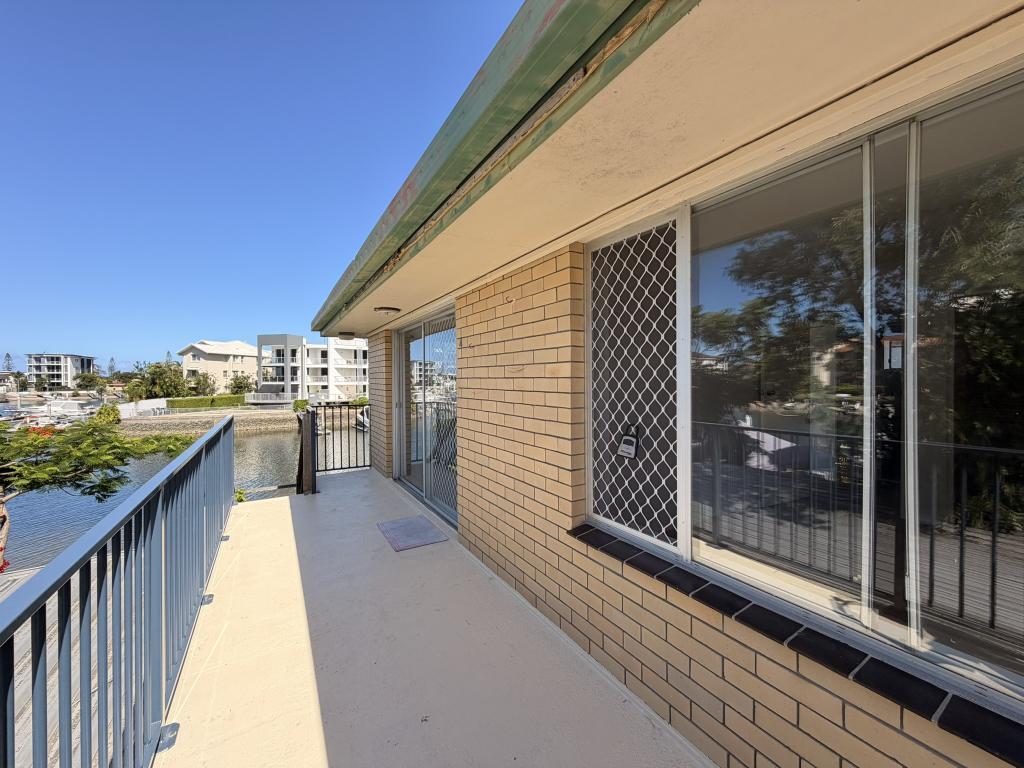4/81 Bayview St, Runaway Bay, QLD 4216