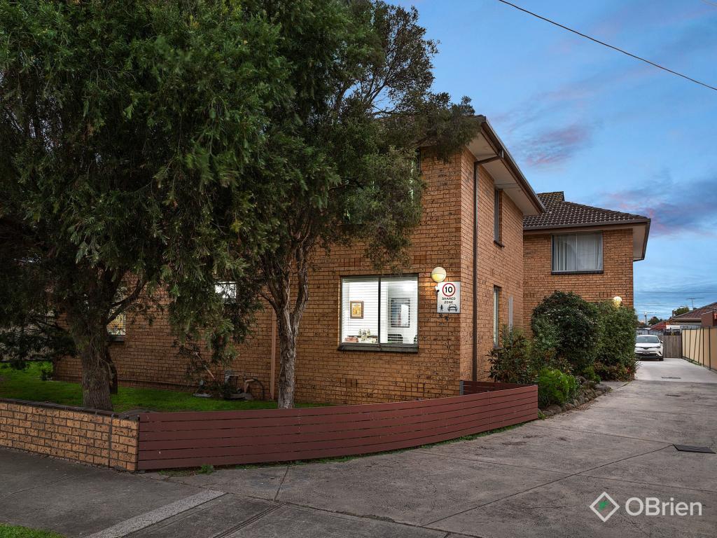 1/16 Tulloch St, Deer Park, VIC 3023