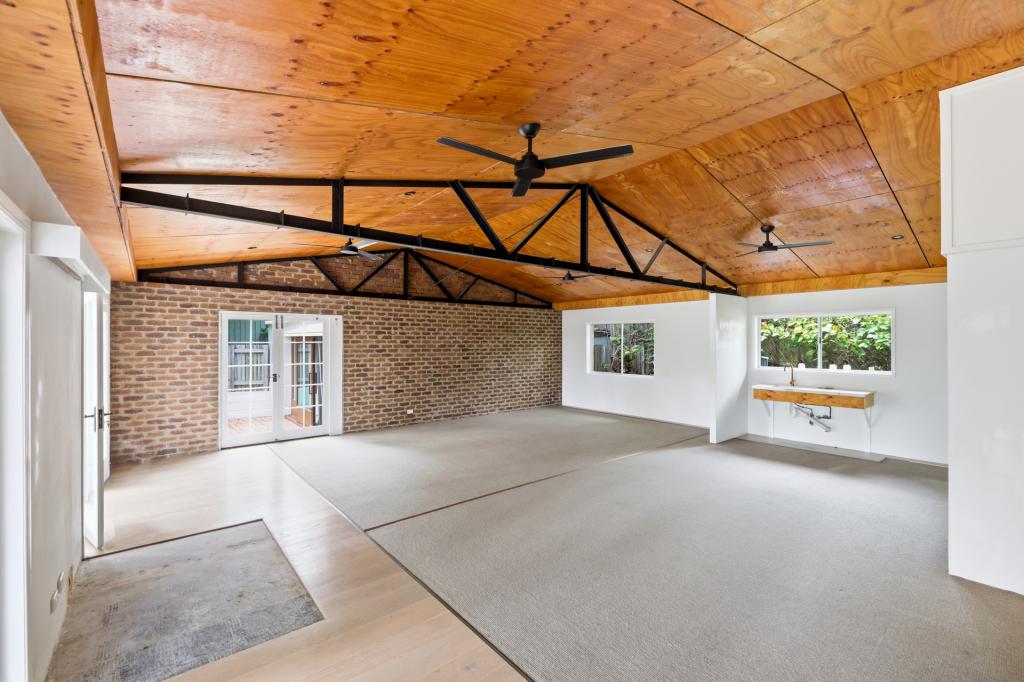 88a West Burleigh Rd, Burleigh Heads, QLD 4220