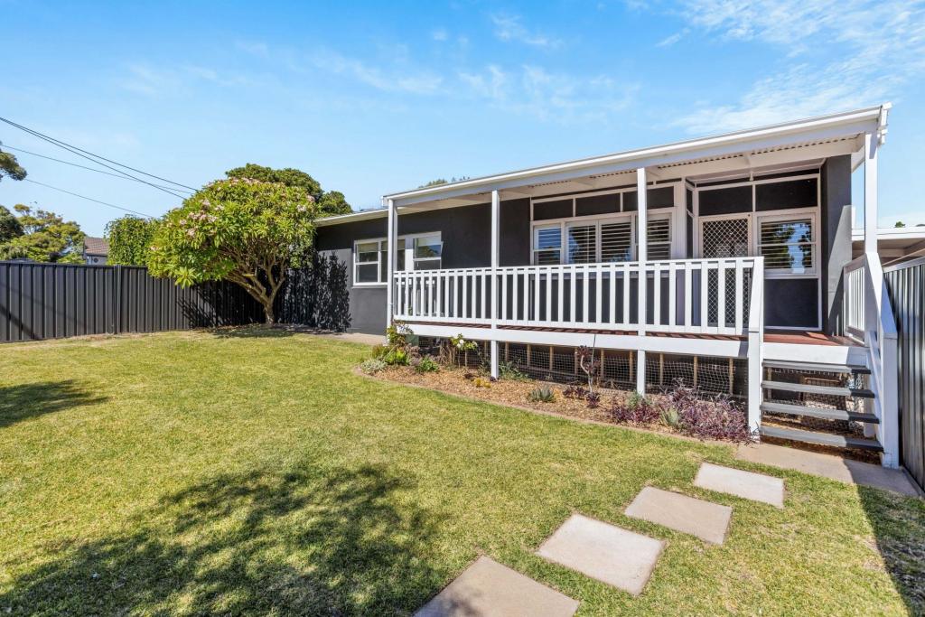 22 Carmichael Rd, Christies Beach, SA 5165