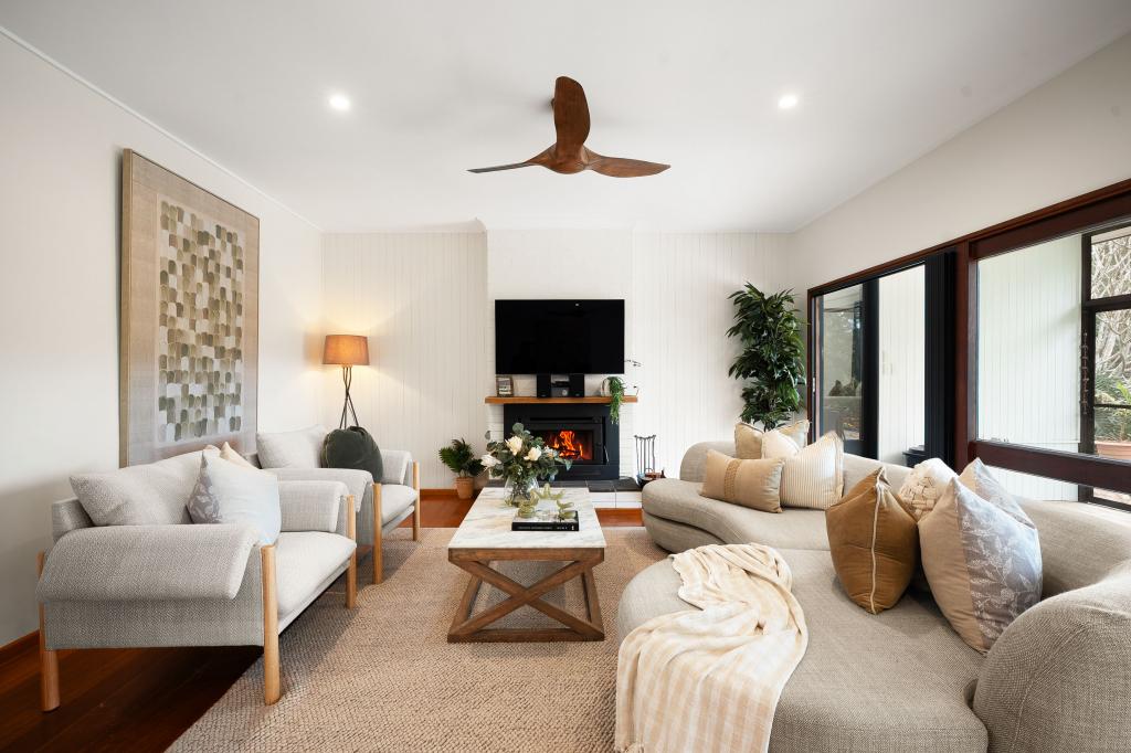 180 Priors Pocket Rd, Moggill, QLD 4070
