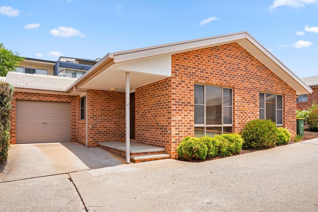 17/37 Derrima Rd, Queanbeyan, NSW 2620