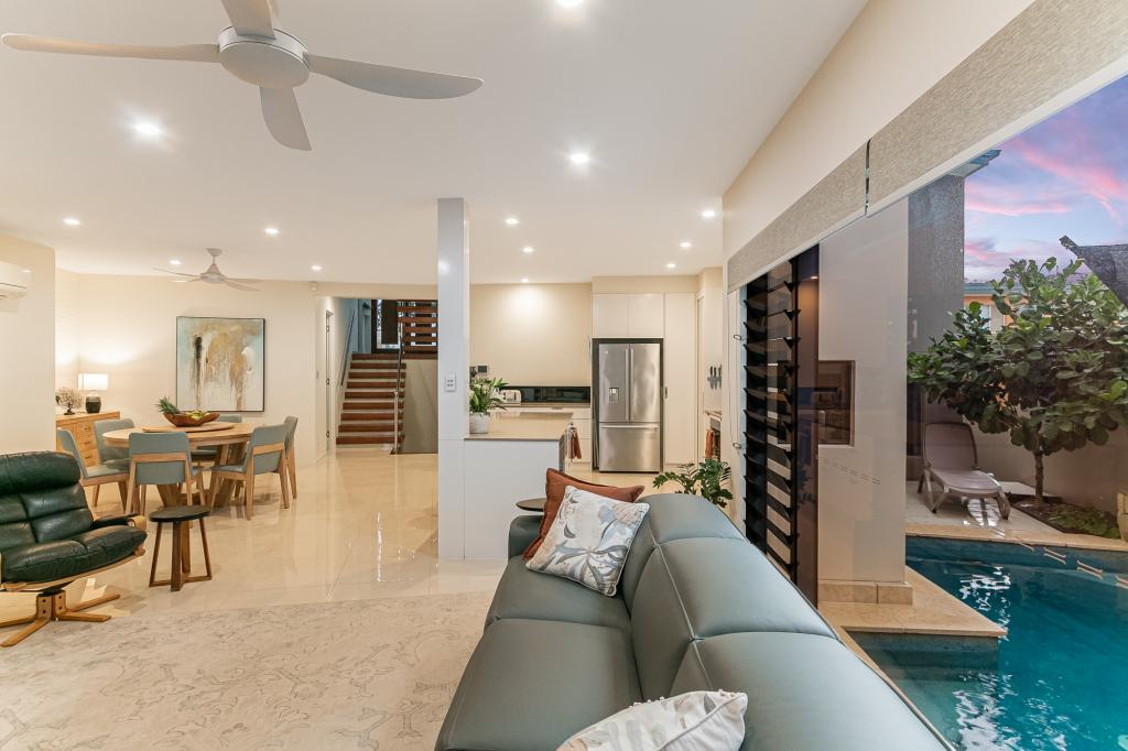 3/67 Stapylton St, Coolangatta, QLD 4225