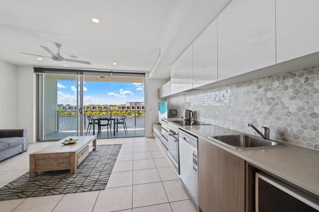 18/19 Shine Ct, Birtinya, QLD 4575