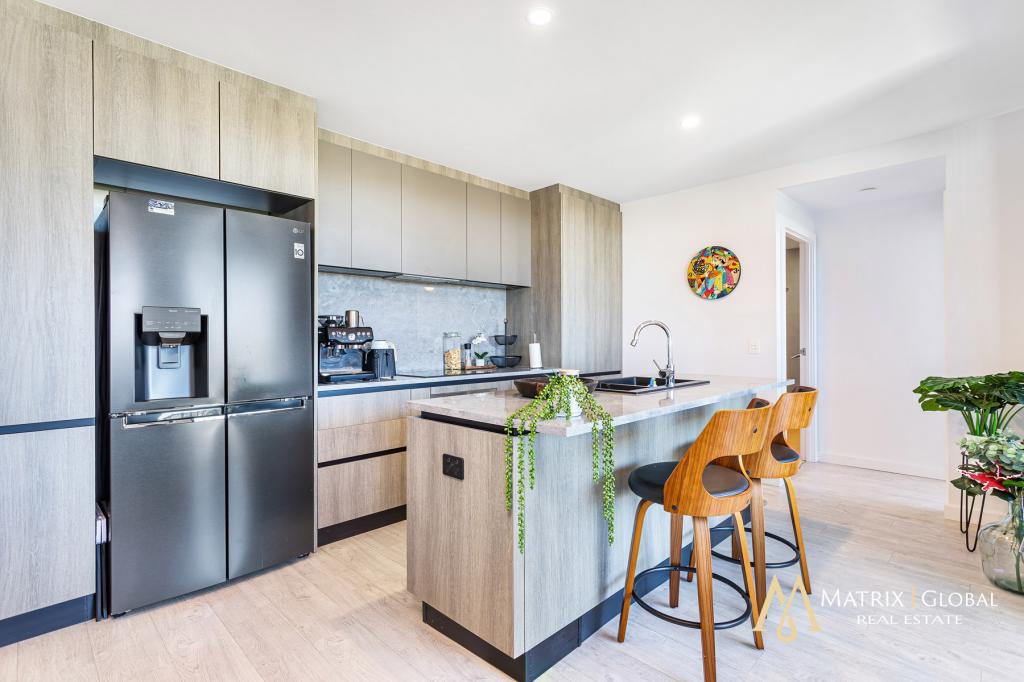 135 EUGAREE ST, SOUTHPORT, QLD 4215