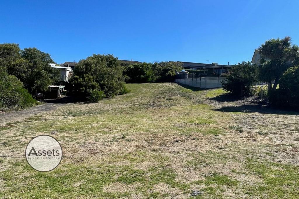 Lot 16 Neil Black St E, Nelson, VIC 3292