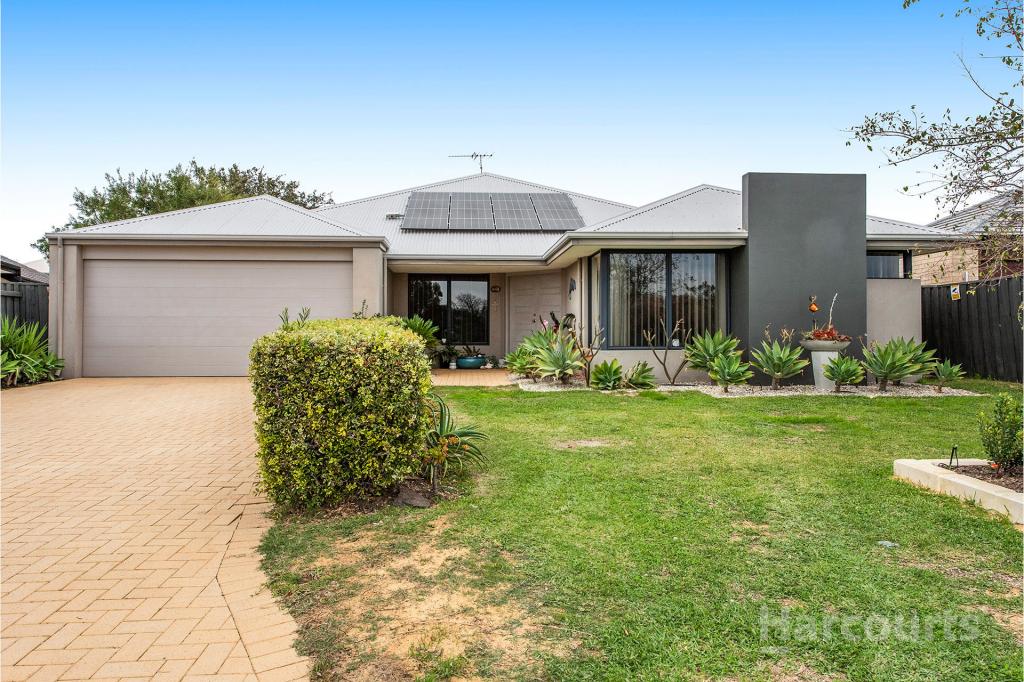 207 Peelwood Pde, Halls Head, WA 6210