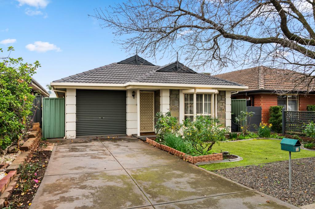32 Applecross Dr, Blakeview, SA 5114