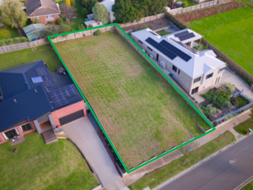 21 Timbertop Cres, Drouin, VIC 3818