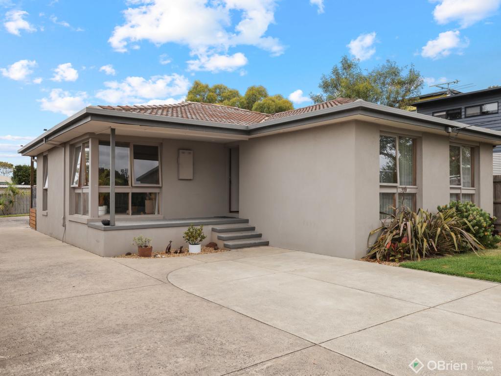 1 Goondiwindi Dr, Cowes, VIC 3922