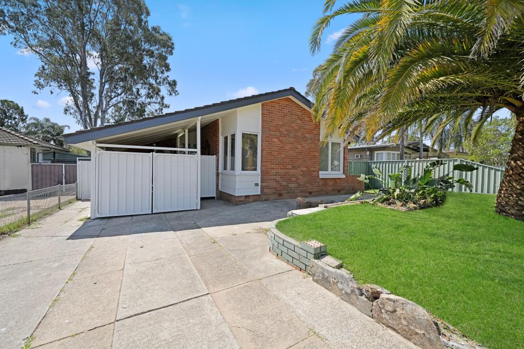 25 Cumbernauld Cres, Dharruk, NSW 2770