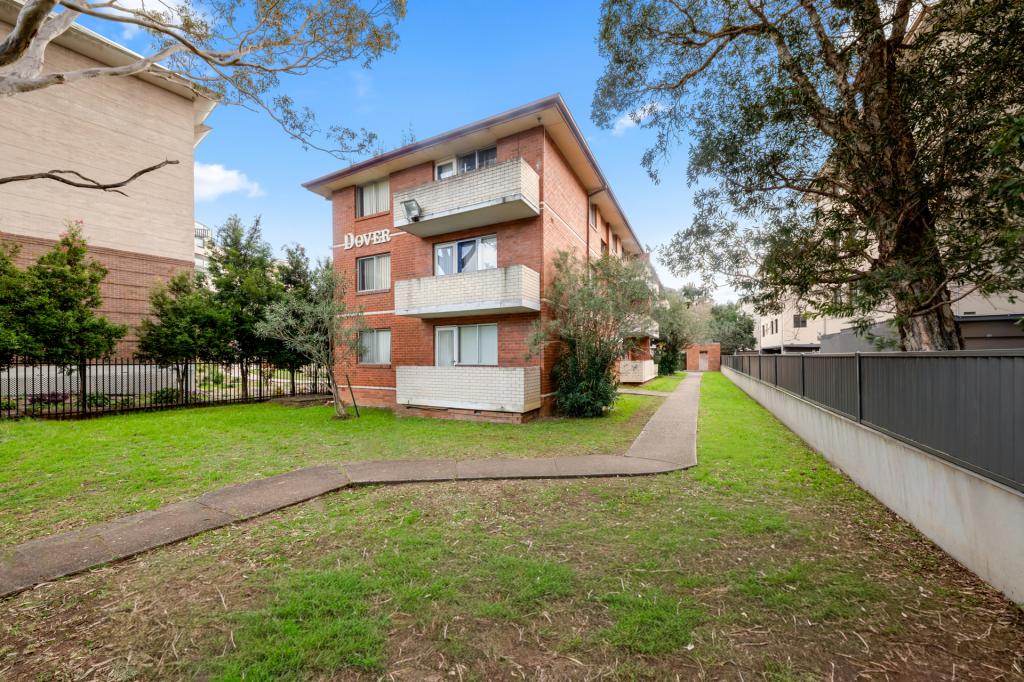 8 Ruby St, Carramar, NSW 2163
