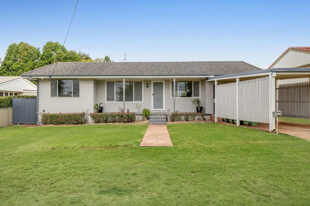 7 Challenor St, Rockville, QLD 4350