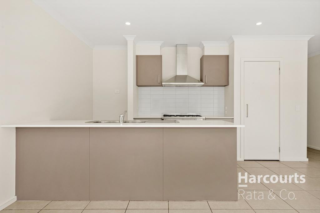 35 Freesia Dr, Wallan, VIC 3756