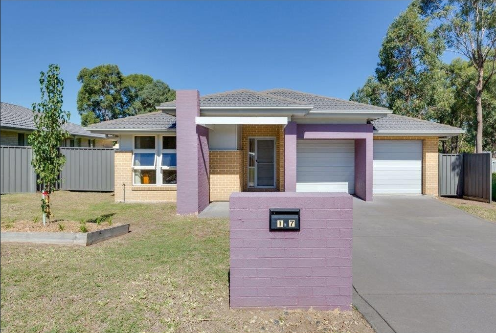 17 Casson Ave, Cessnock, NSW 2325