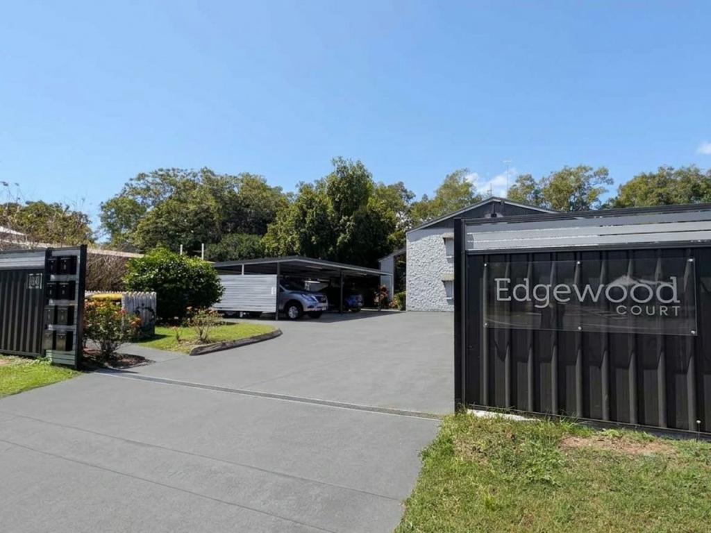 1/180 PEASE ST, MANOORA, QLD 4870
