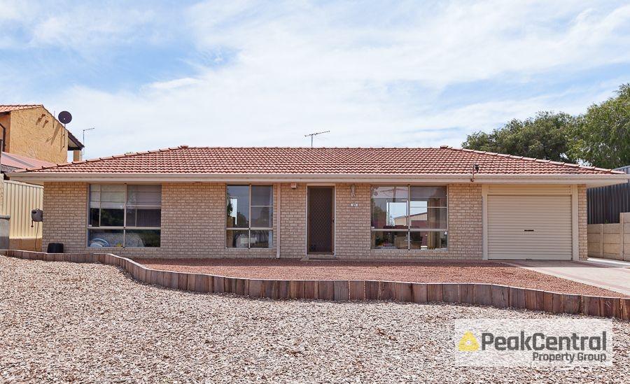 27 Yanrey St, Golden Bay, WA 6174