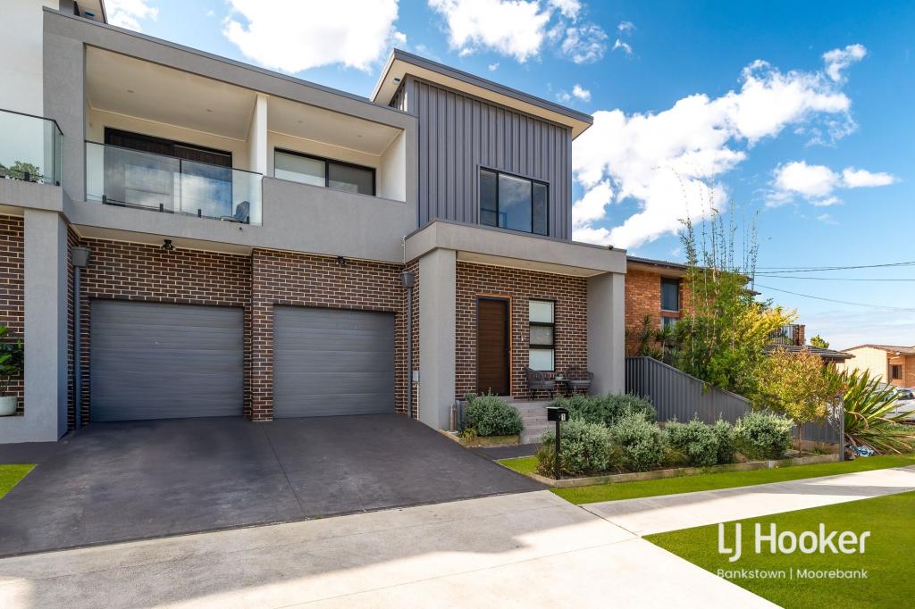 1/9-11 Elouera Cres, Moorebank, NSW 2170