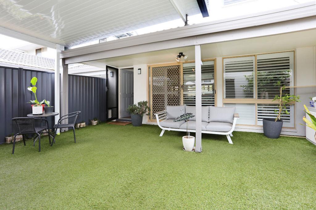 32/469 Pine Ridge Rd, Runaway Bay, QLD 4216