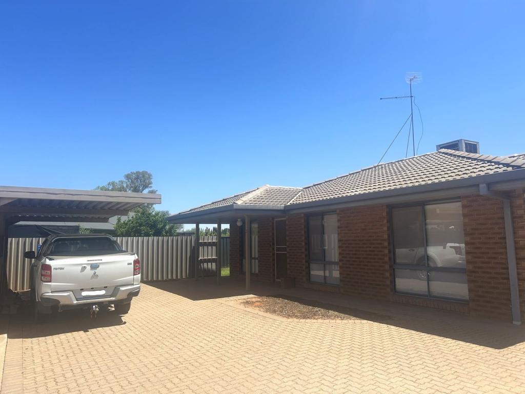 2/2072 Fifteenth St, Irymple, VIC 3498