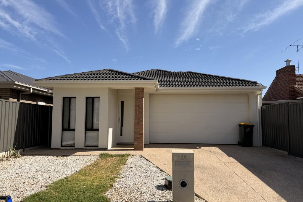9a Lucas St, Woodville South, SA 5011