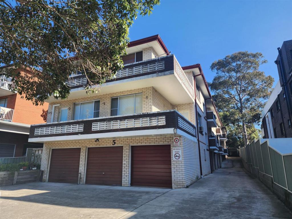 5/5 HAMPSTEAD RD, HOMEBUSH WEST, NSW 2140