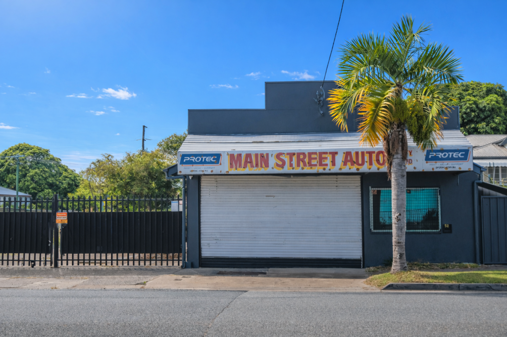 52c Main St, Park Avenue, QLD 4701