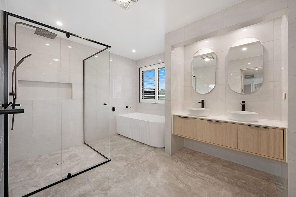36 Palmetto Pl, Bridgeman Downs, QLD 4035