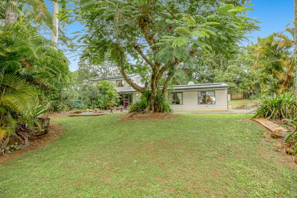 24 Tree St, Pomona, QLD 4568