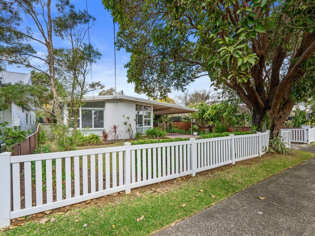 40 Cambrai Ave, Engadine, NSW 2233