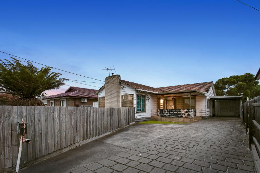 8 Treesbank Ave, Springvale, VIC 3171