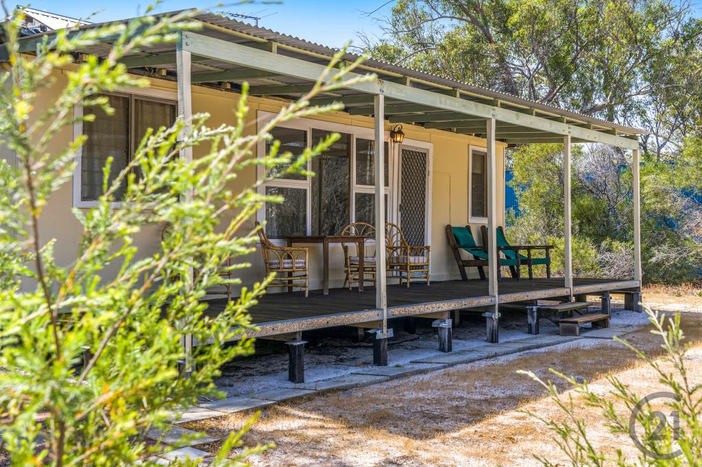 24 Mclarty Rd, Pinjarra, WA 6208