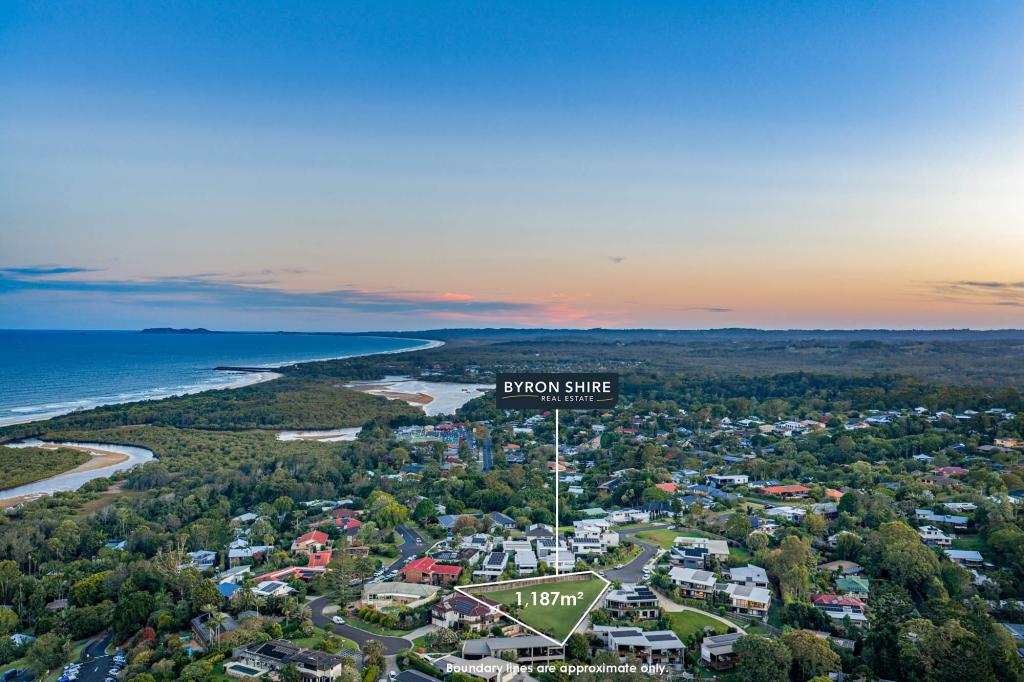 8 Roundhouse Pl, Ocean Shores, NSW 2483