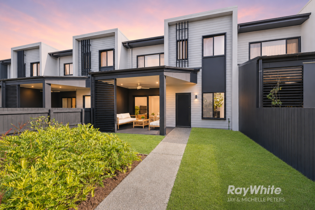 19 Tasmania Ave, Newport, QLD 4020