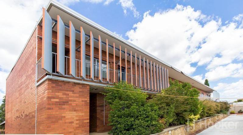 10/20 Charles St, Queanbeyan, NSW 2620