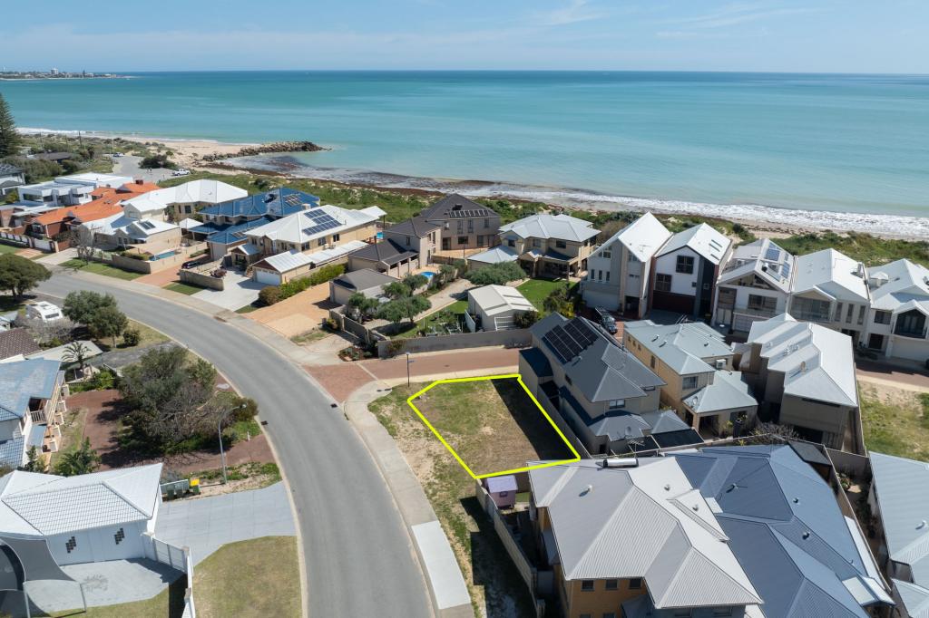 Lot 32/68 Hickman Rd, Silver Sands, WA 6210