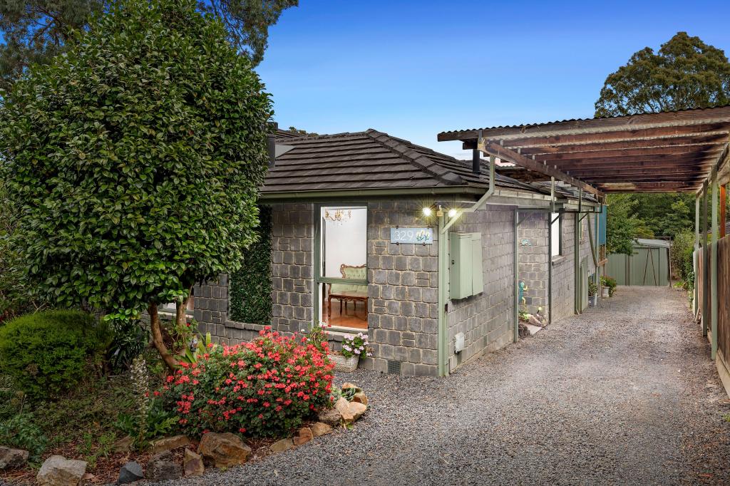 329 Forest Rd, The Basin, VIC 3154