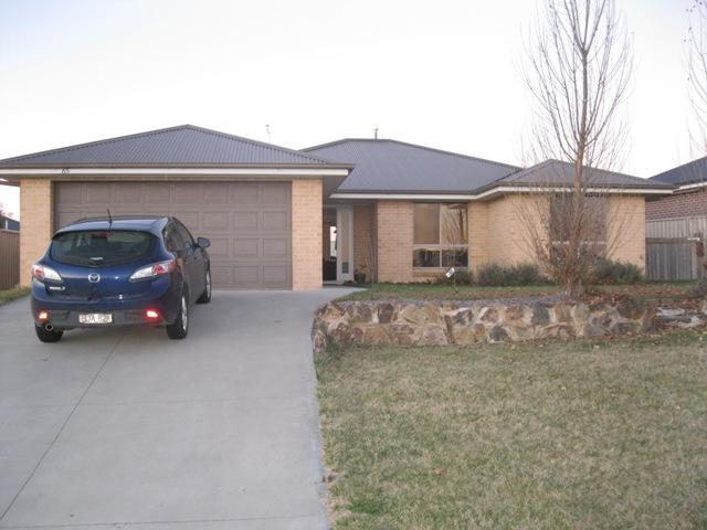 65 Ashworth Dr, Kelso, NSW 2795