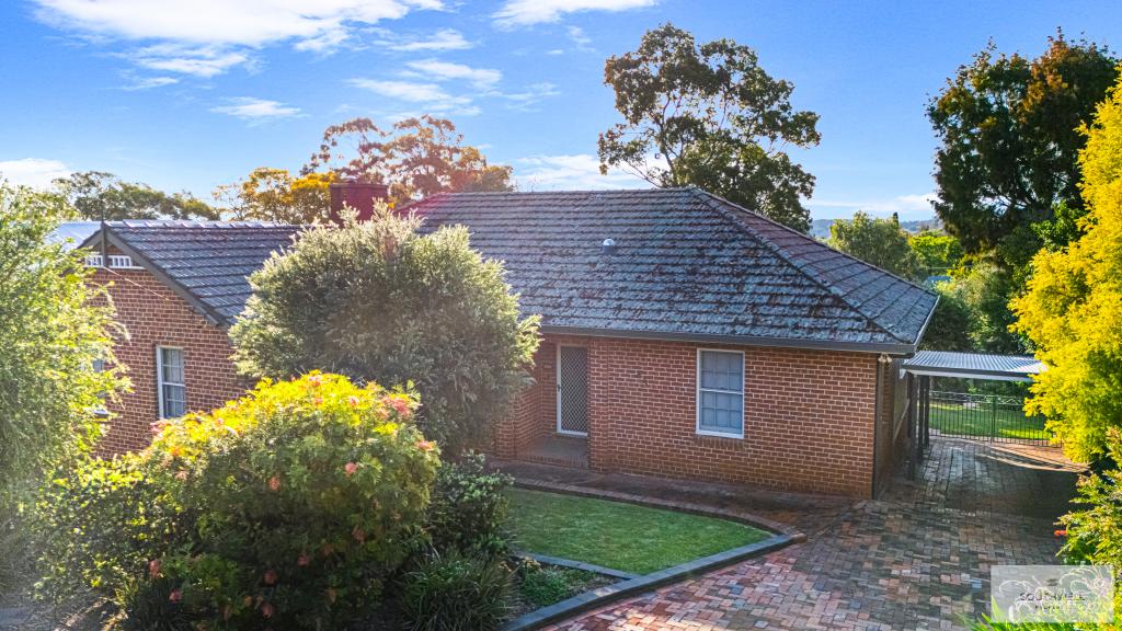 84 White St, East Tamworth, NSW 2340