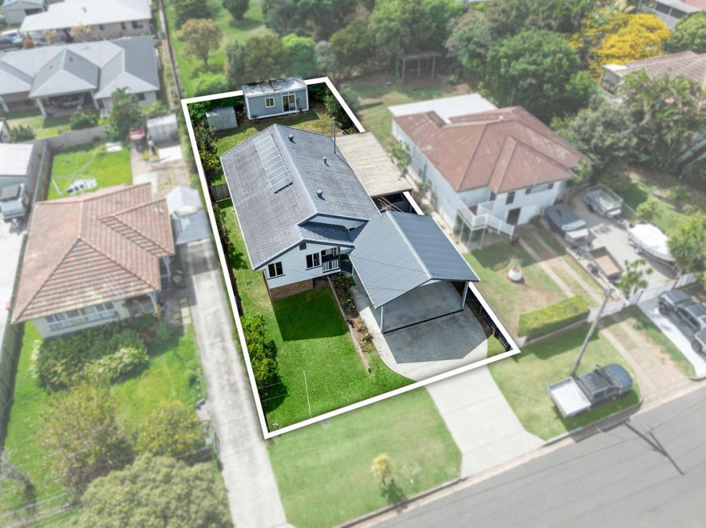 33 Glading St, Manly West, QLD 4179