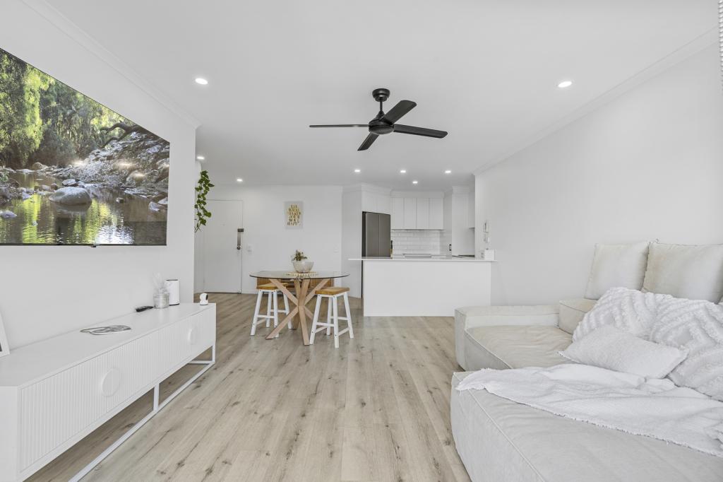 24/17 Genoa St, Surfers Paradise, QLD 4217