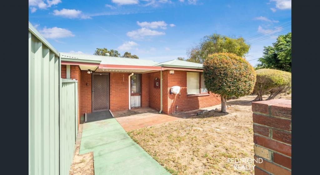 4 ROSETTE CL, CRAIGIE, WA 6025