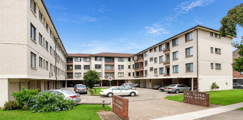 13/22 Remembrance Ave, Warwick Farm, NSW 2170