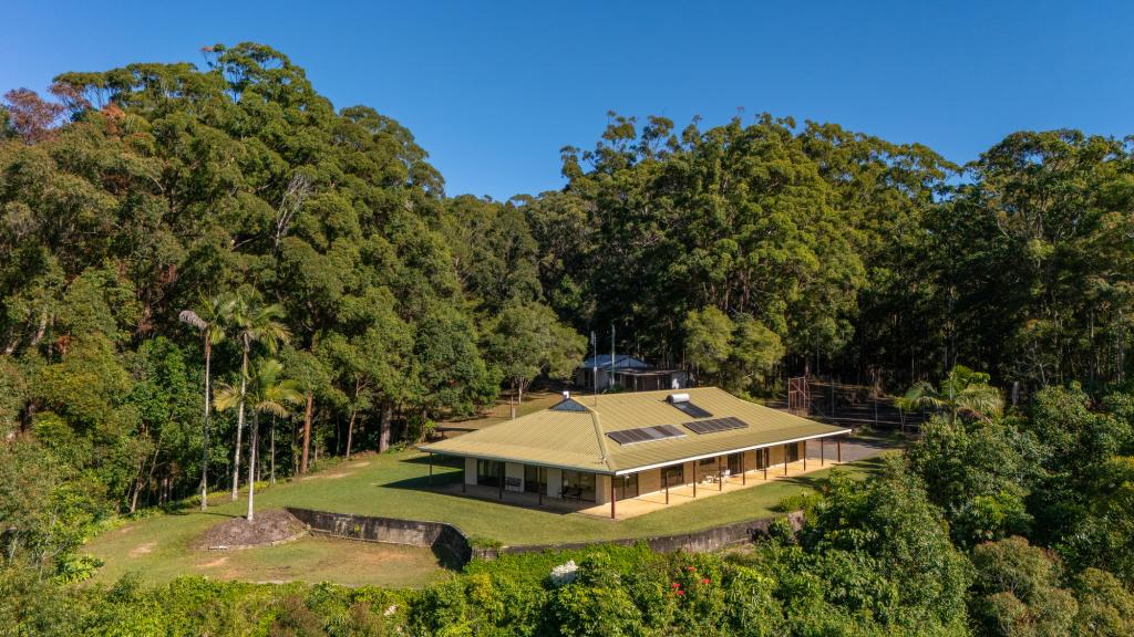 101 BARONGA RD, COOLOOLABIN, QLD 4560