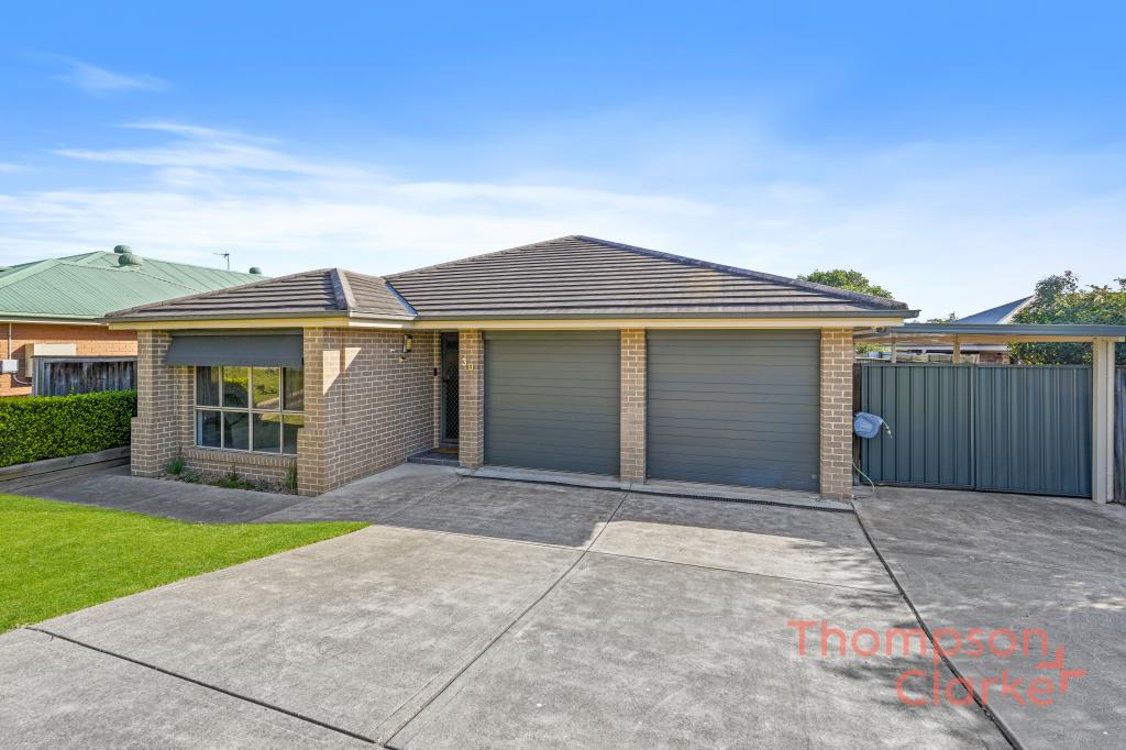 30 Saddlers Dr, Gillieston Heights, NSW 2321