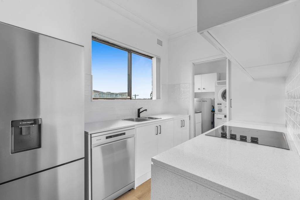 1/55 Warby St, Campbelltown, NSW 2560