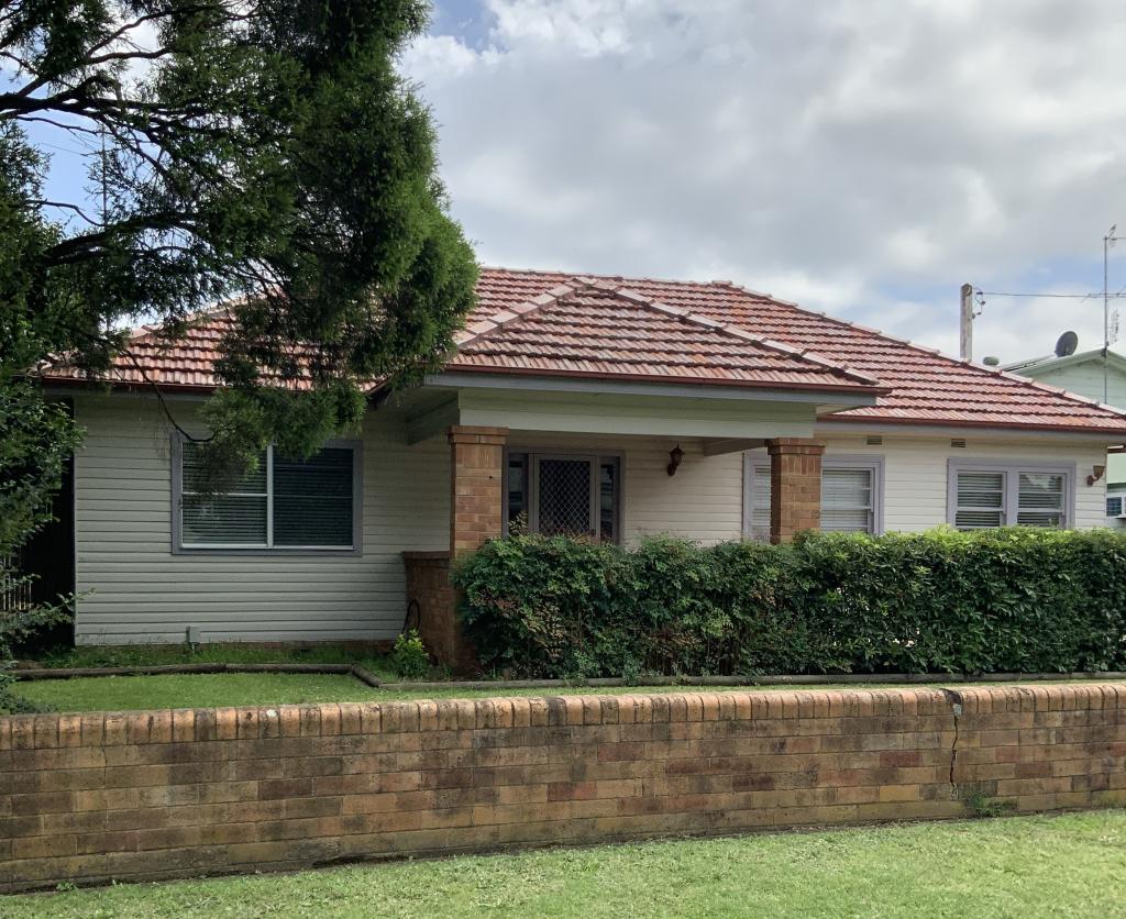 28 Castlereagh St, Singleton, NSW 2330